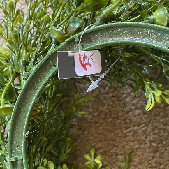 Multi Green Candle Ring - Picture 4 of 5